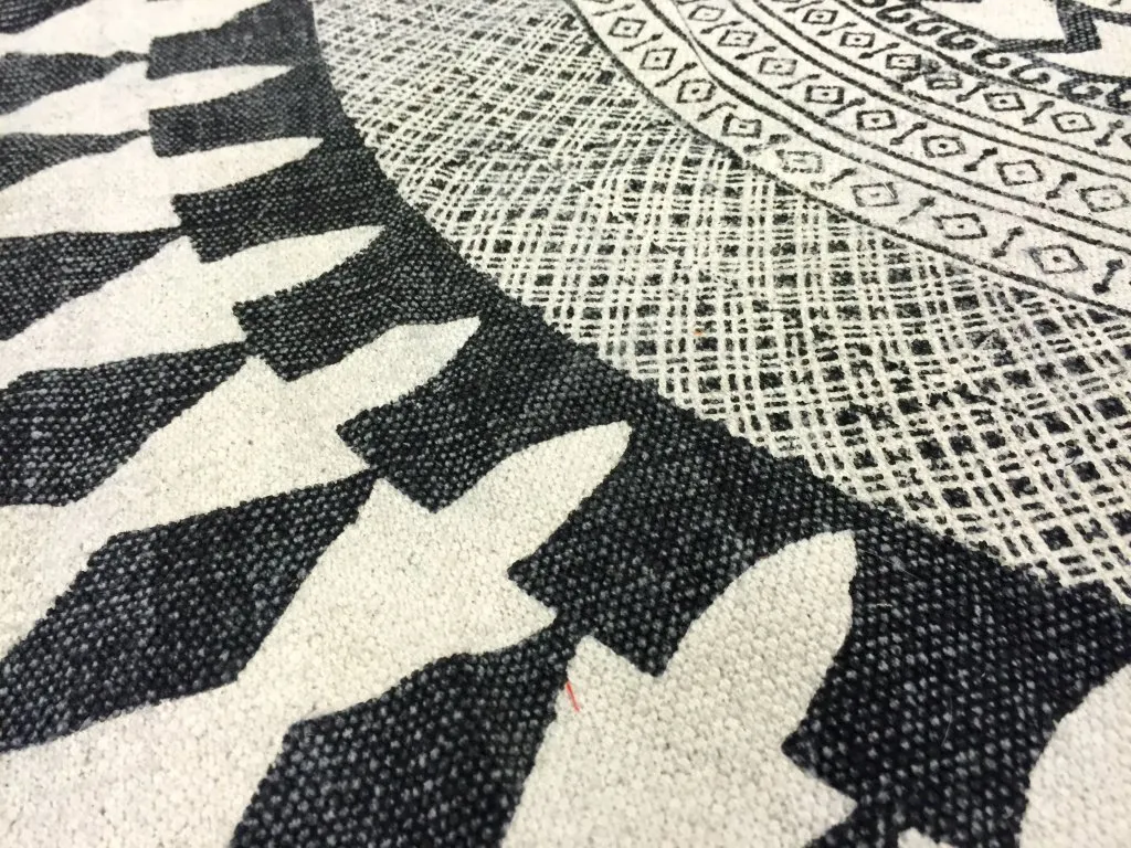 Round Rugs - Marrakech (round) (black/grey/white) 6 Round Rugs - Marrakech (round) (black/grey/white) - Image 4