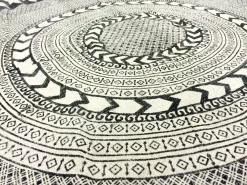 Round Rugs - Marrakech (round) (black/grey/white) 14 Round Rugs - Marrakech (round) (black/grey/white) -Viscose Rugs Shop 81fwxraf38l. sl1024 22603.jpg