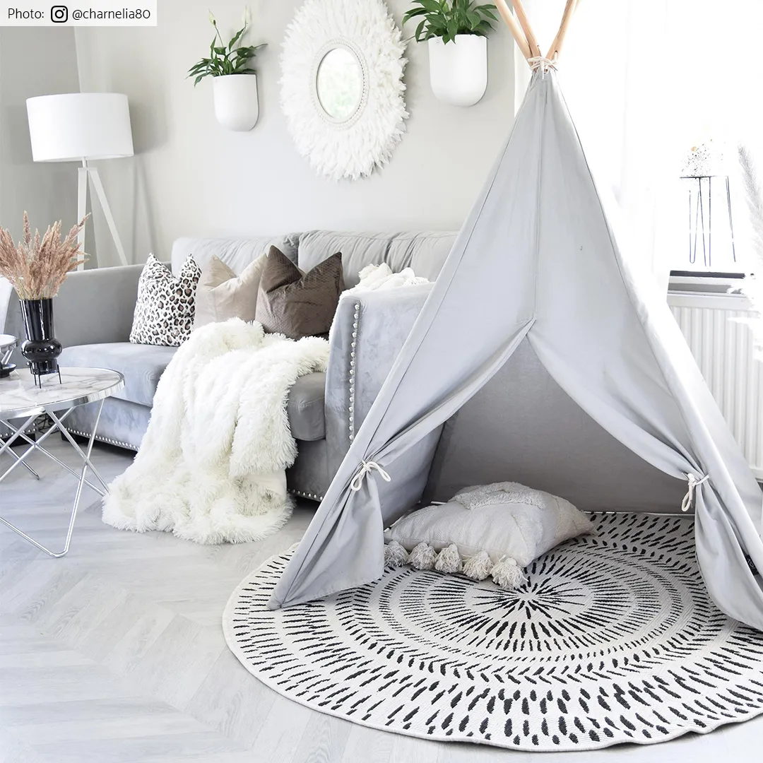 Round Rug - Brussels Night (grey) 4 Round Rug - Brussels Night (grey) - Image 2