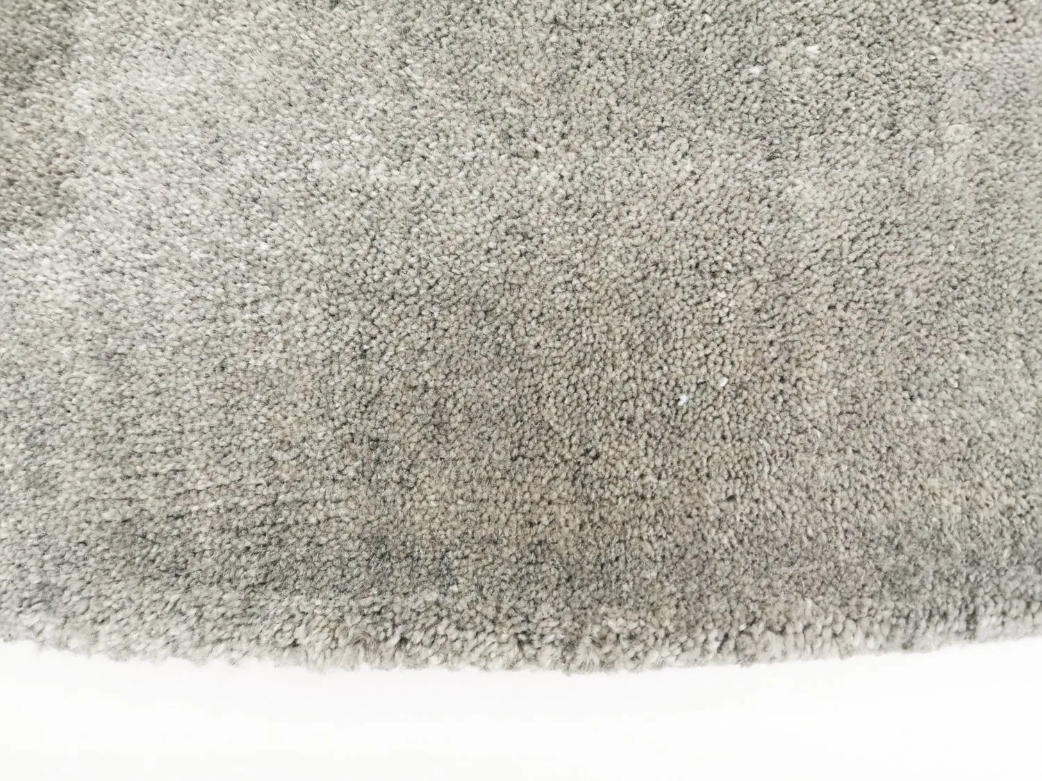 Round Rug - Recycled PET With Viscose Look (grey) 5 Round Rug - Recycled PET With Viscose Look (grey) - Image 3