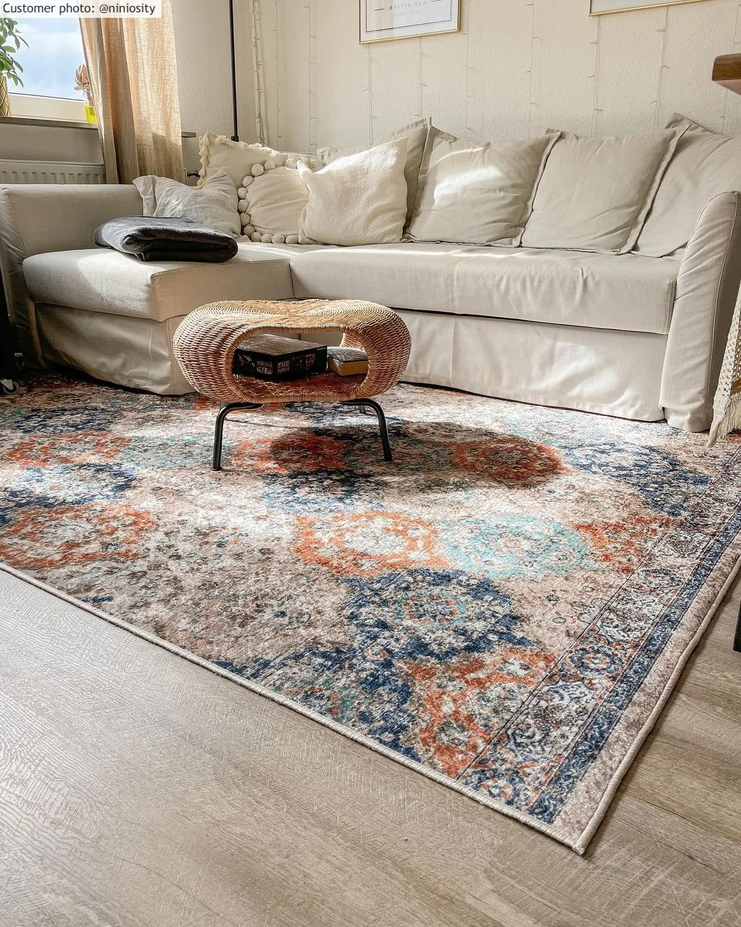 Wilton Rug - Bohemia (blue/multi) 4 Wilton Rug - Bohemia (blue/multi) - Image 2