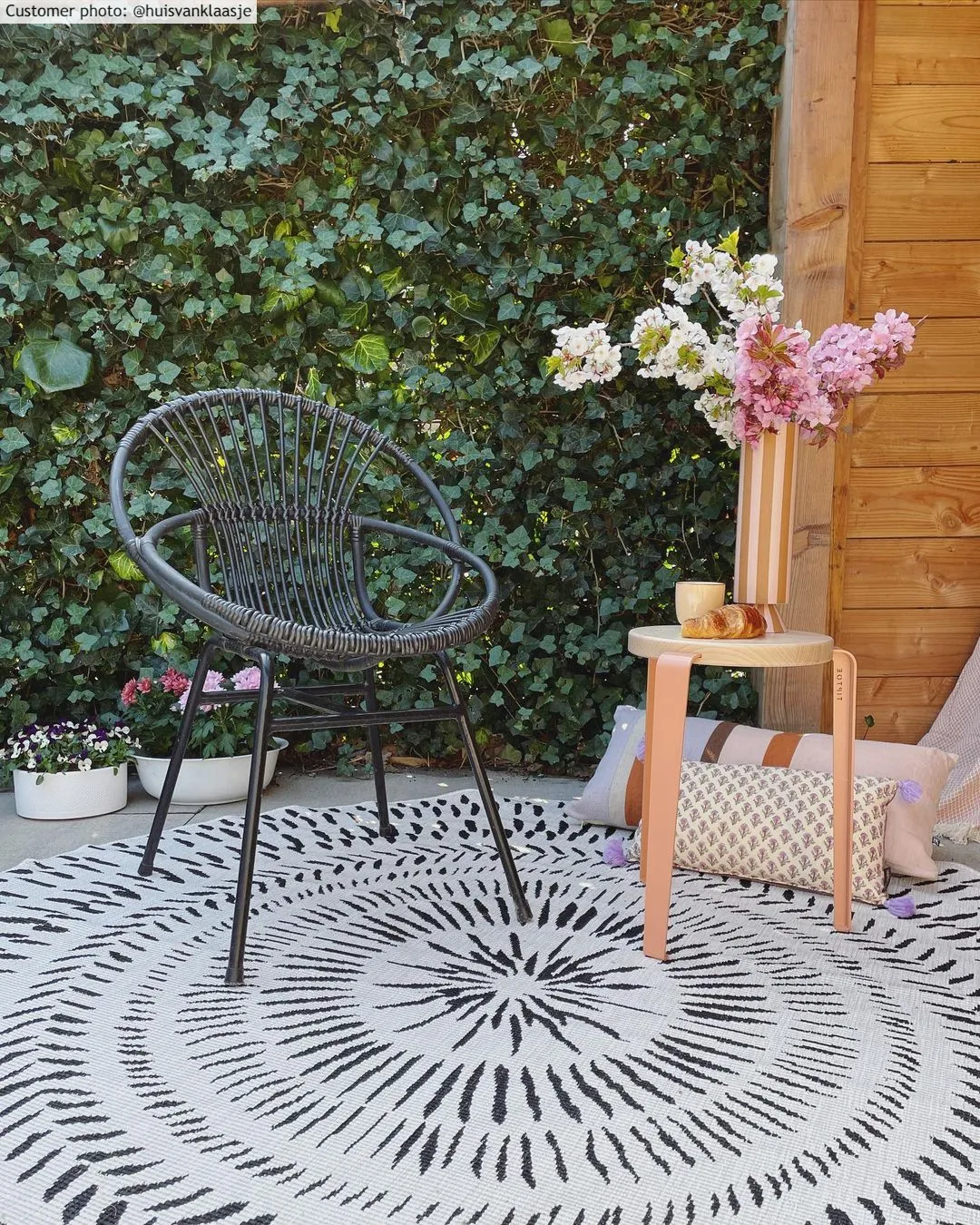 Round Rug - Brussels Night (grey) 8 Round Rug - Brussels Night (grey) - Image 6